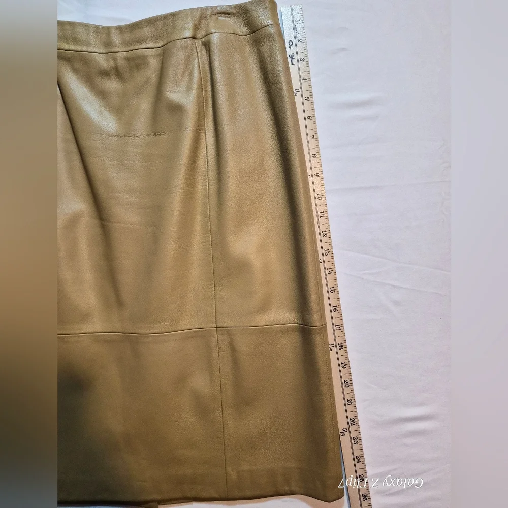 ​Talbots Petites 100% Genuine Leather Pencil Skirt - Camel / Tan - Size 14P - Picture 6 of 7